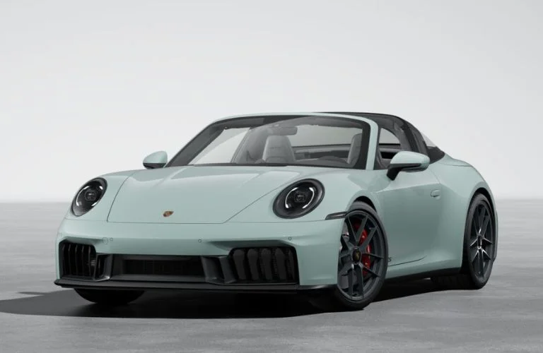 Porsche 911 GTS 2025 Rental – Iconic Sports Car in Casablanca, Airports & Across Morocco